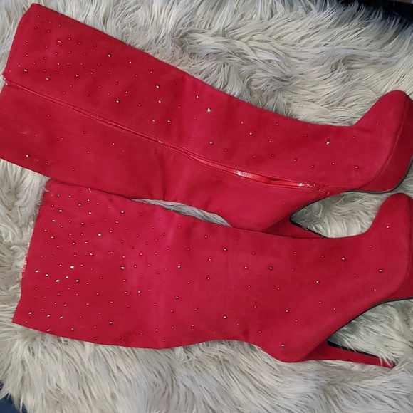 🆕️ Wild Rose Red Platform Boots Size 11 - Picture 4 of 5